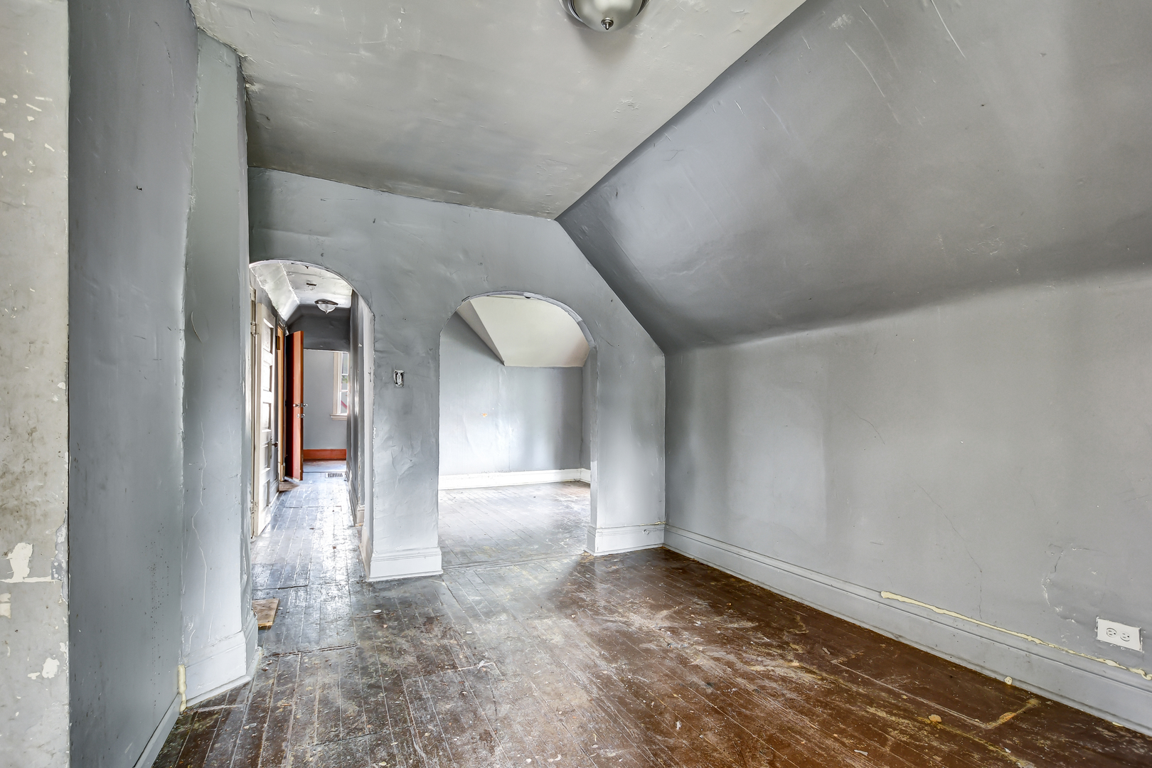 3413 W Carroll Avenue Property Photo 9