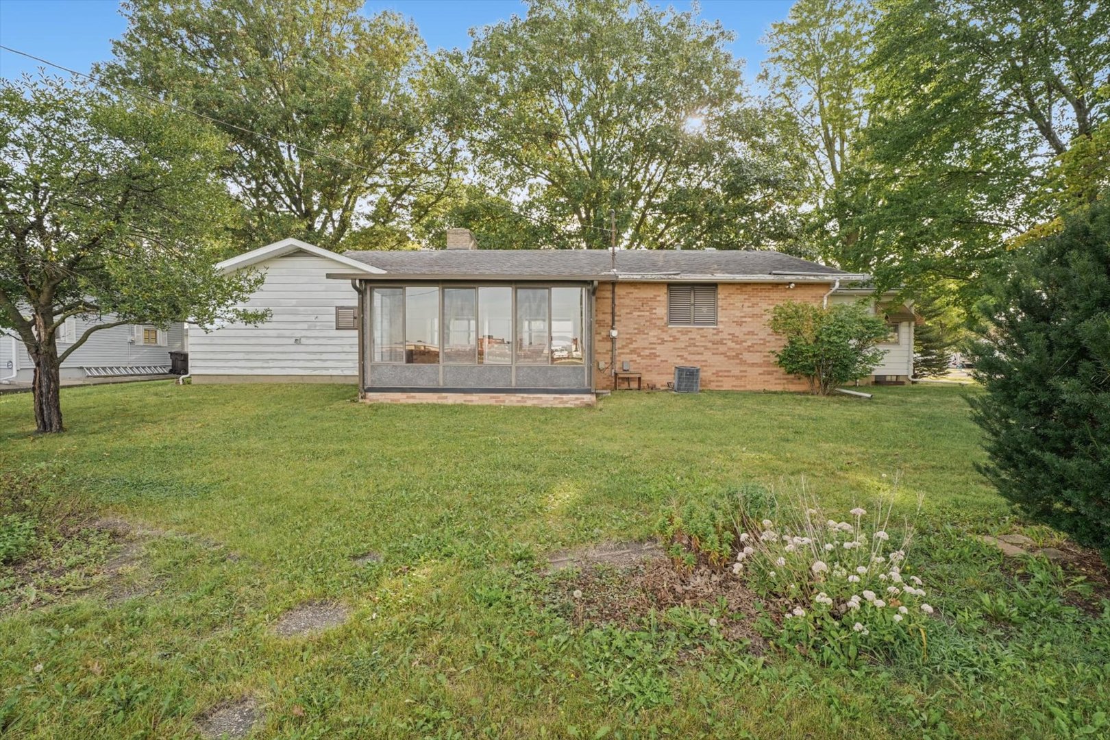 217 Cedar Street Property Photo 3