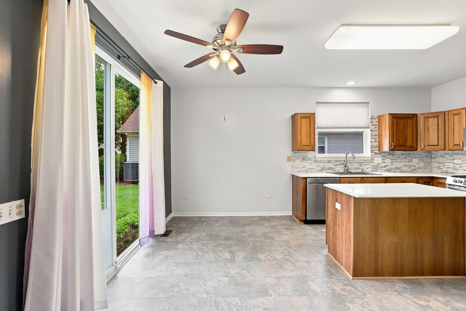 12449 Fox Run Court Property Photo 9