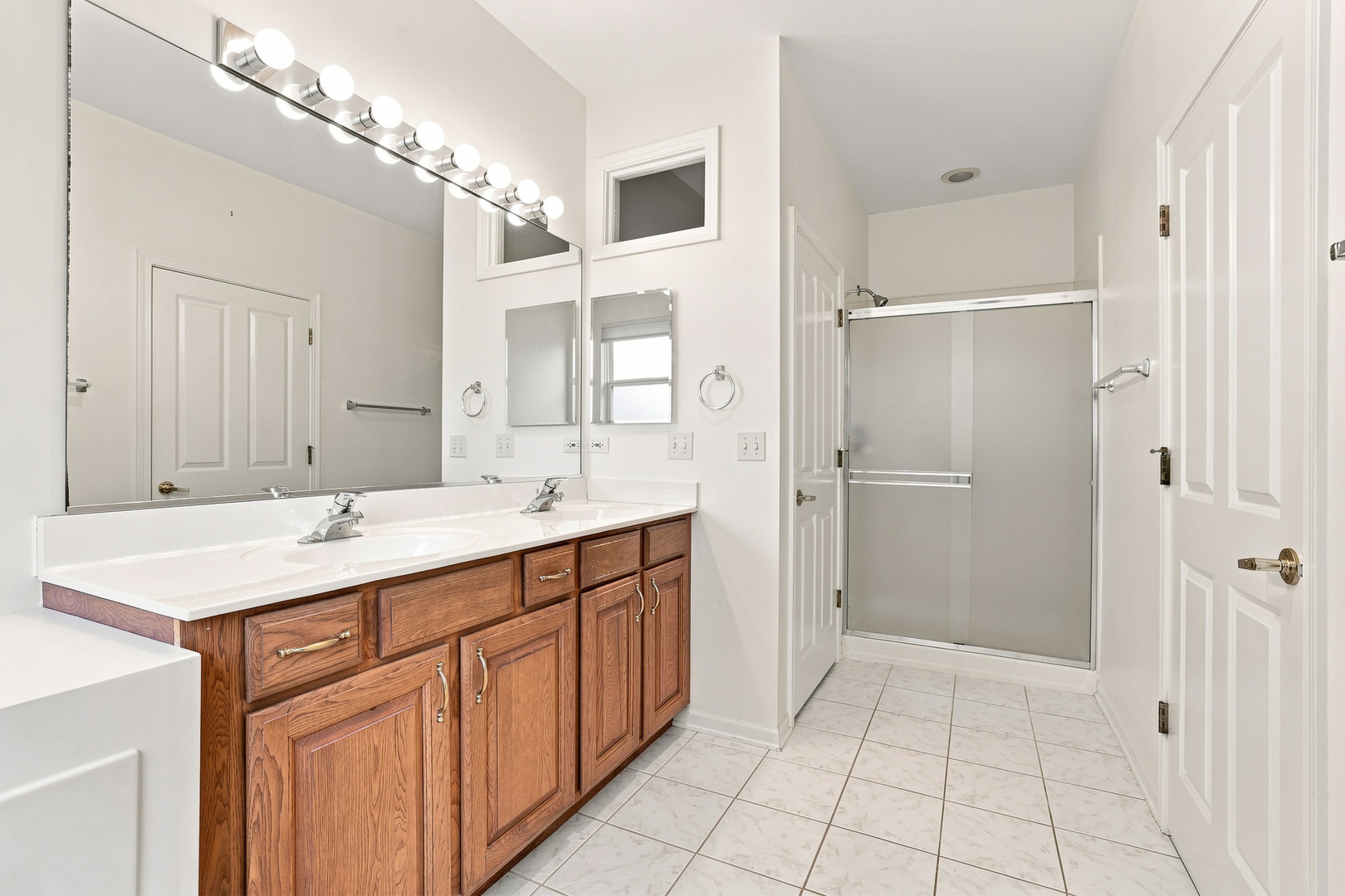12449 Fox Run Court Property Photo 13
