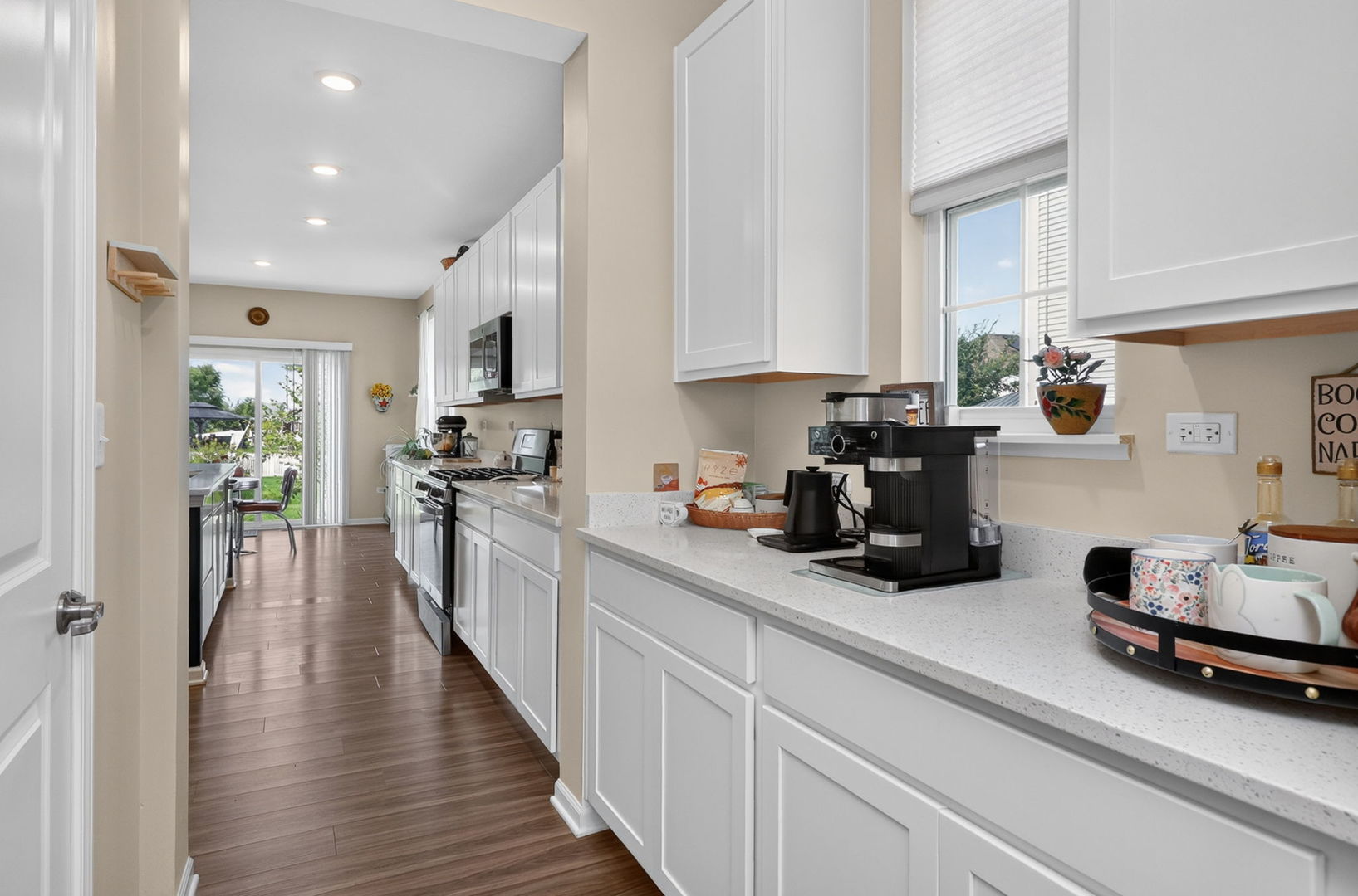 16156 S Lake View Road Property Photo 4