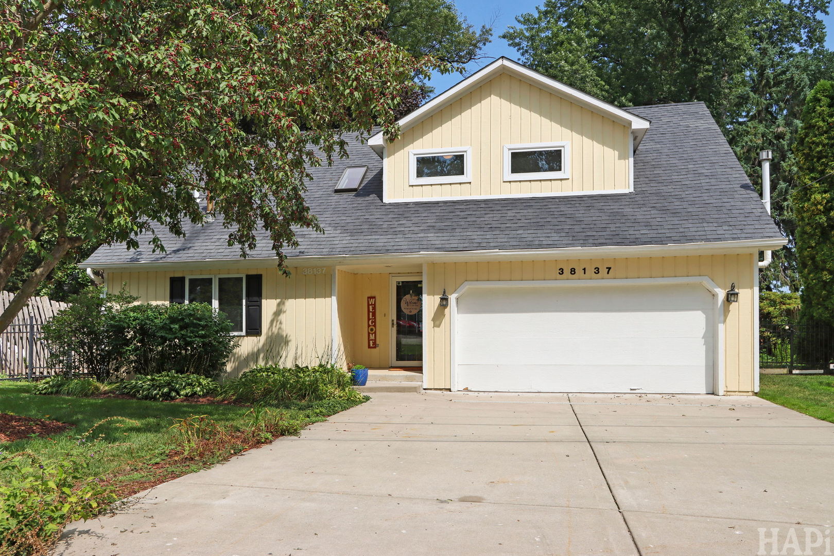 38137 N Bolton Place Property Photo 33