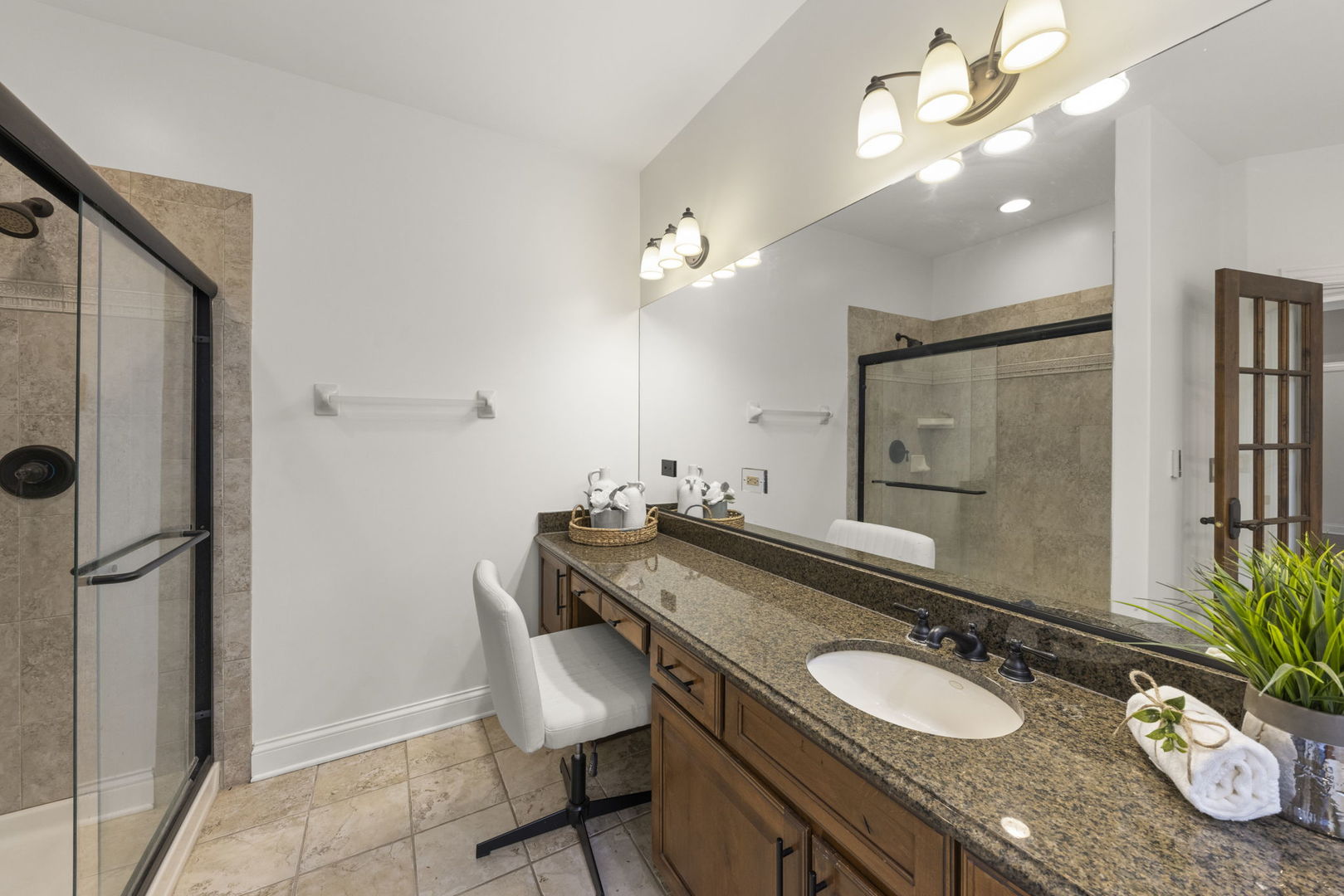 1299 Lance Avenue Property Photo 17