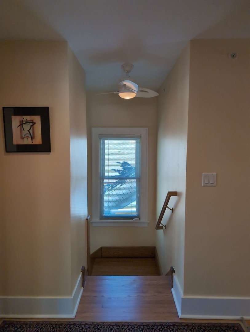 417 N Hough Street Property Photo 16