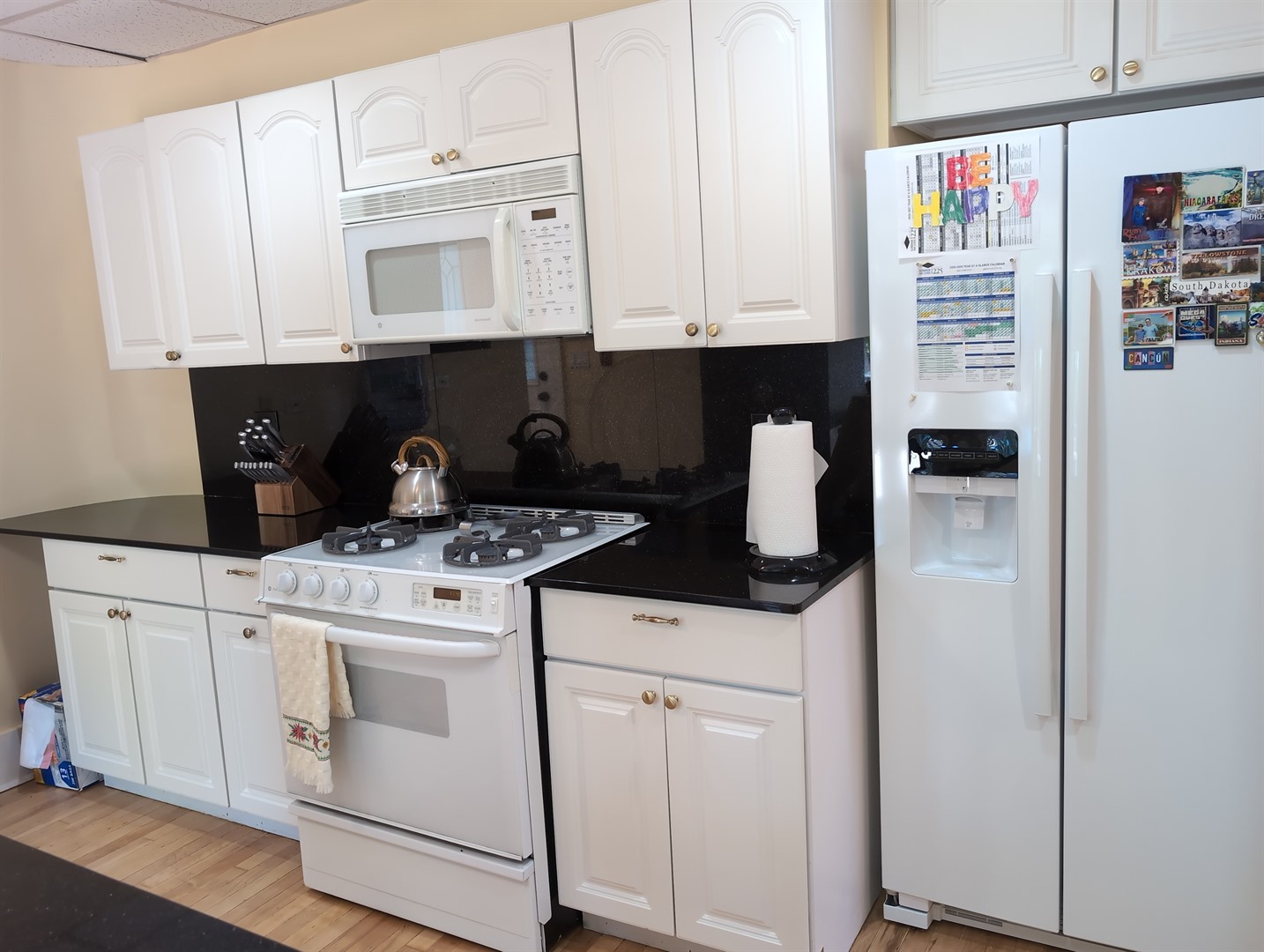 417 N Hough Street Property Photo 41