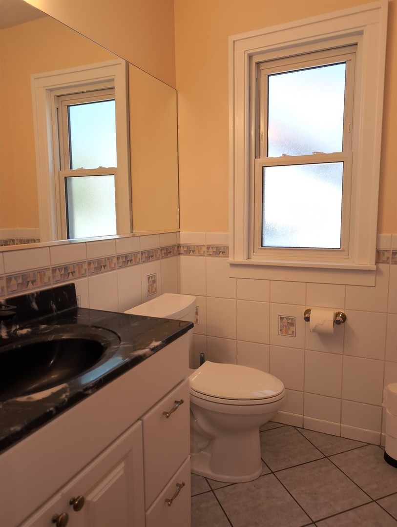 417 N Hough Street Property Photo 44