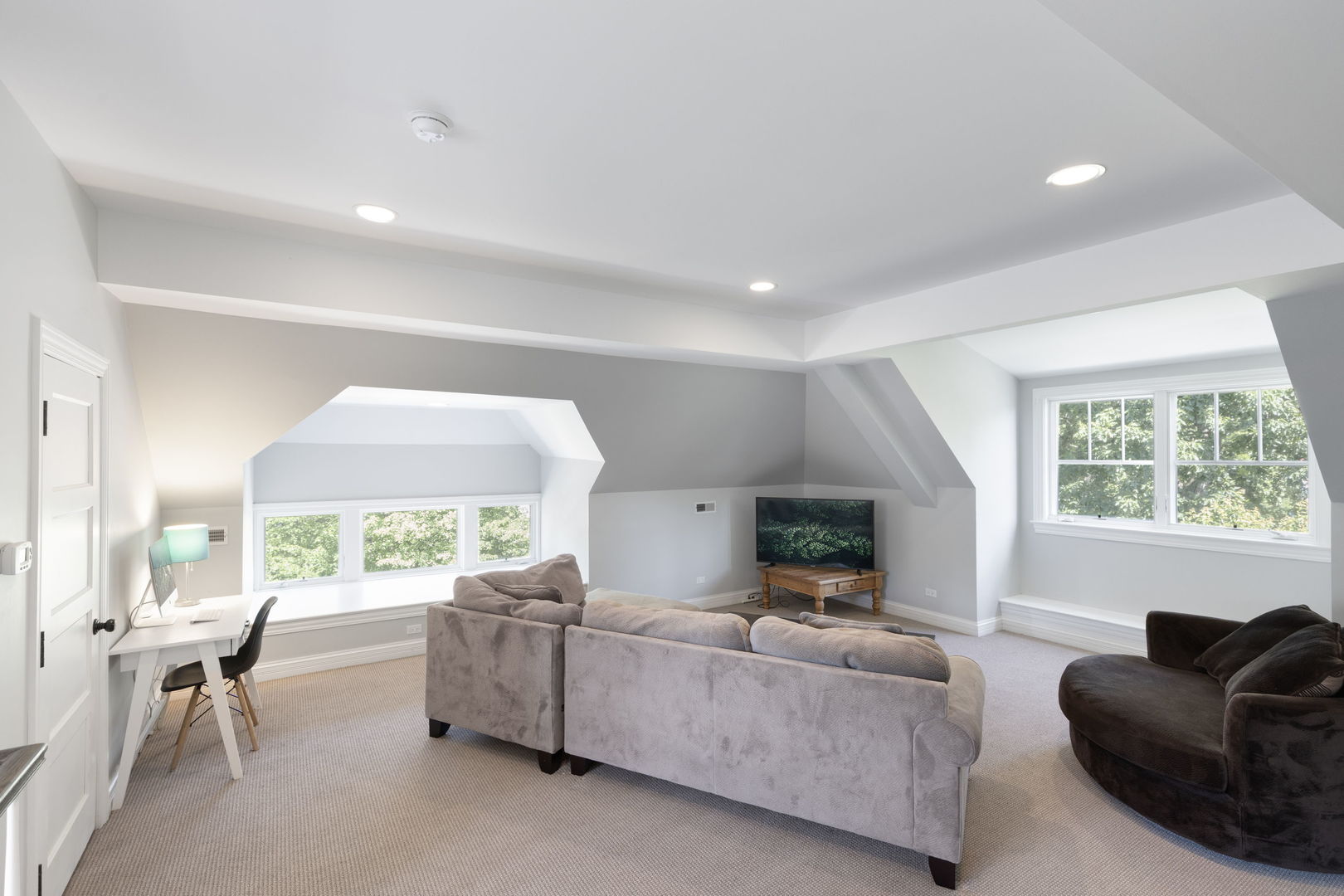412 Cumnor Road Property Photo 31