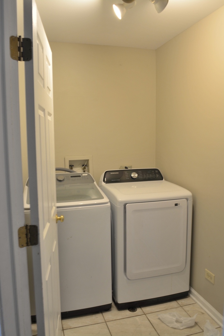 122 Schiller Place Property Photo 7