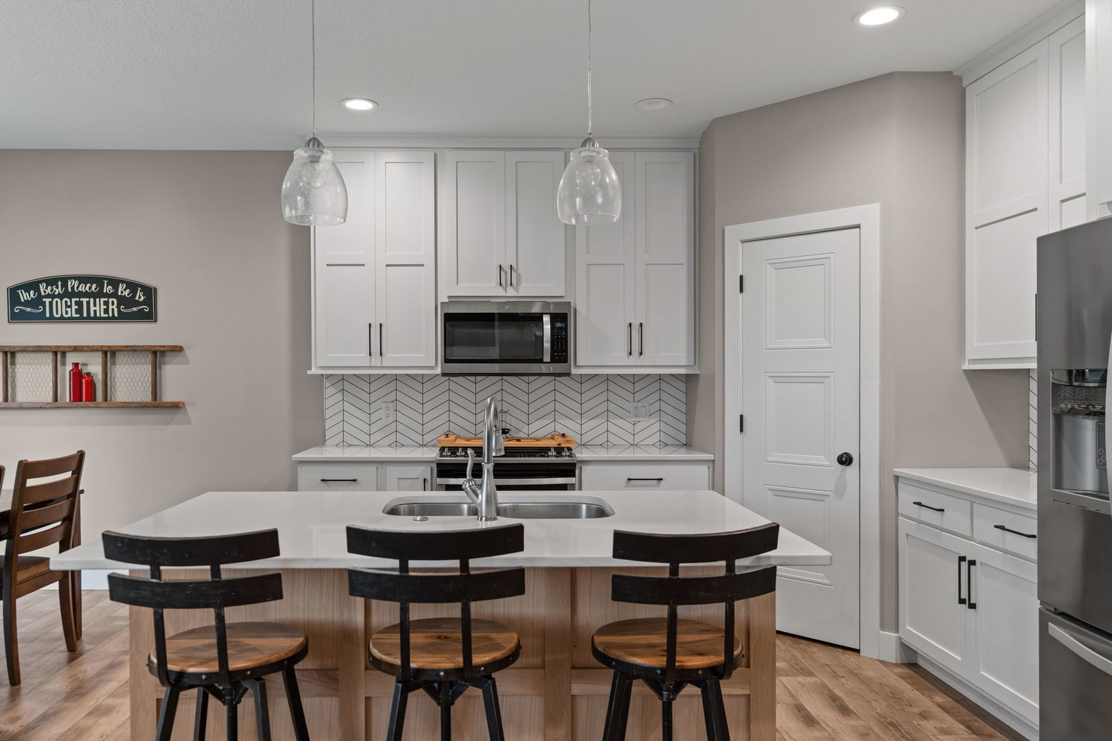 781 Bluestem Court Property Photo 8