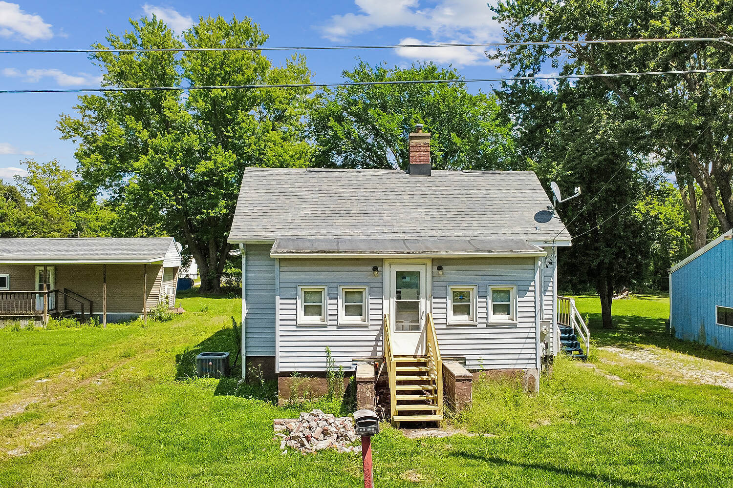 1815 S Jacobs Street Property Photo 1