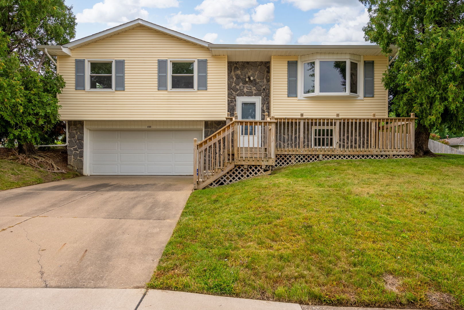 4105 Greenway Drive Property Photo 1