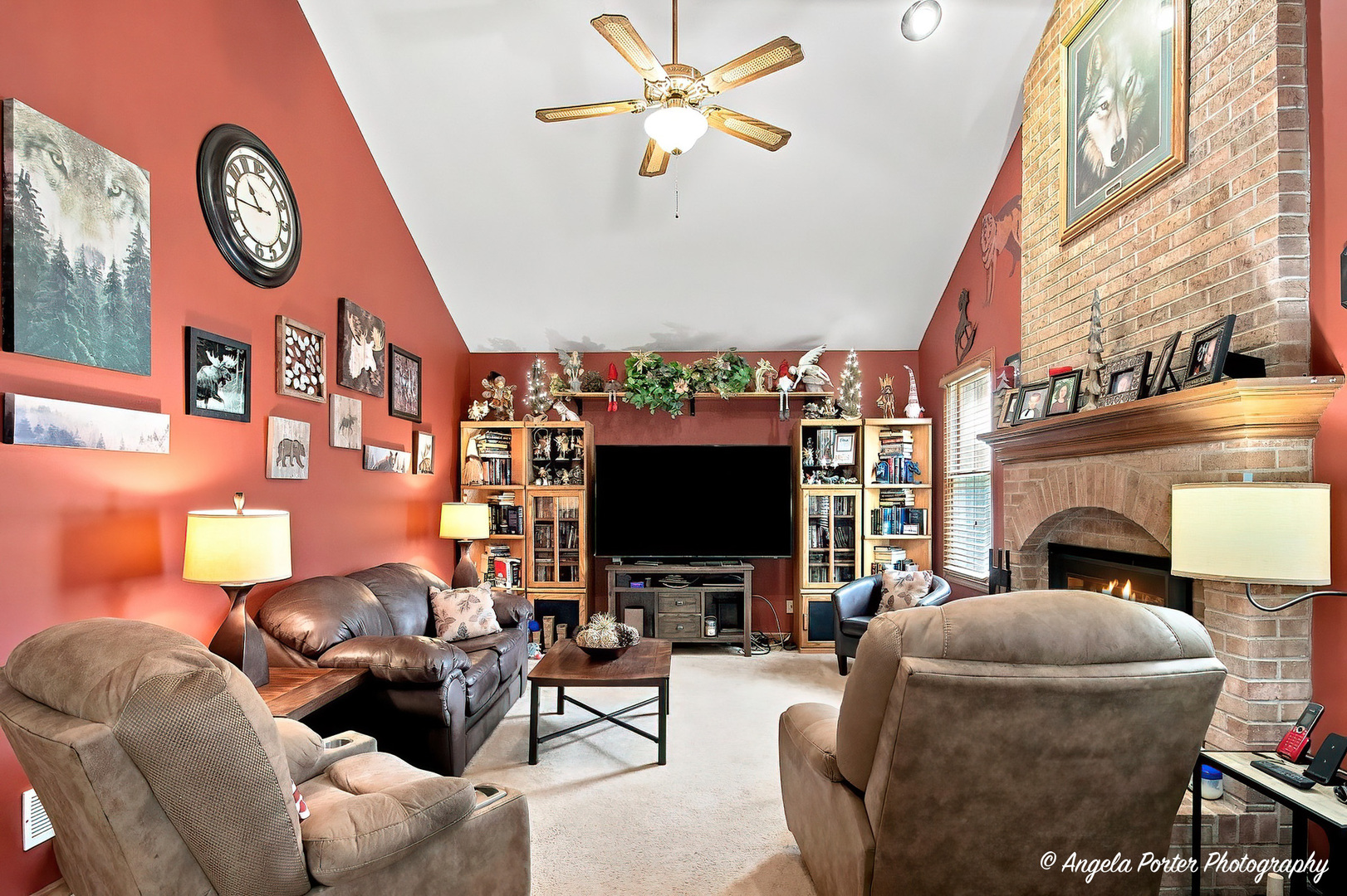 1813 Lakeview Street Property Photo 20