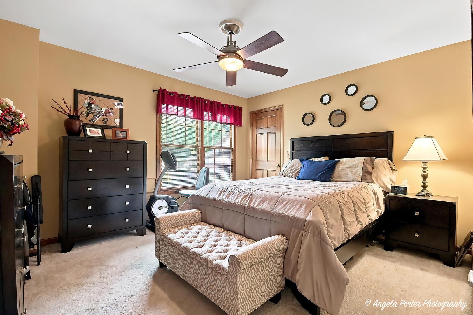 1813 Lakeview Street Property Photo 26