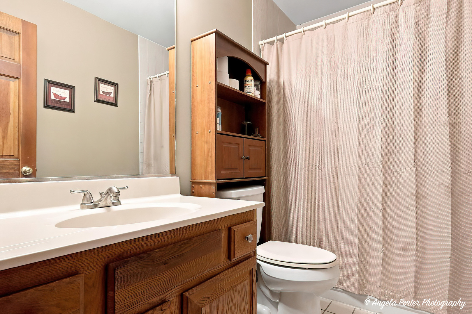1813 Lakeview Street Property Photo 27