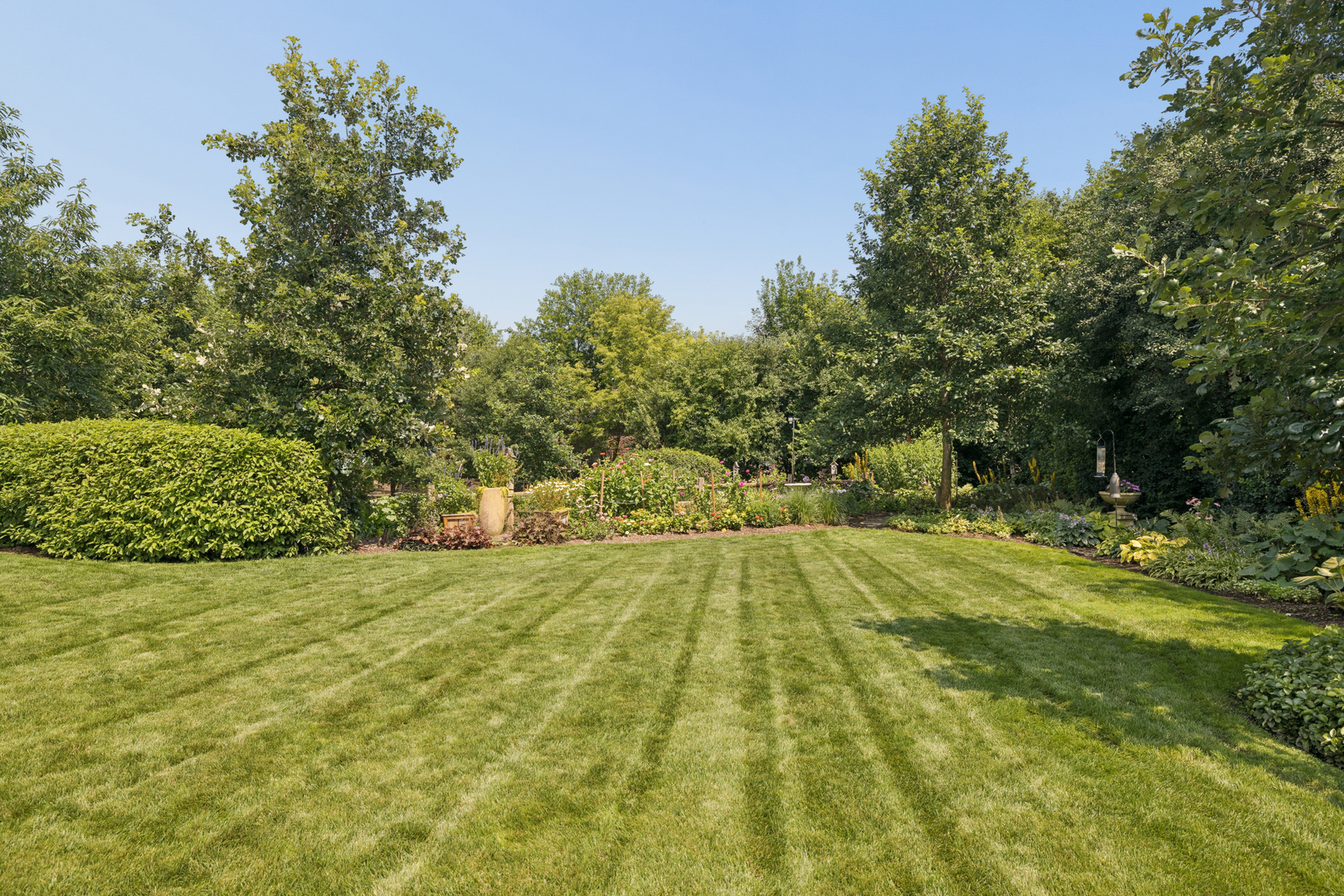 10849 Pioneer Trail Property Photo 45
