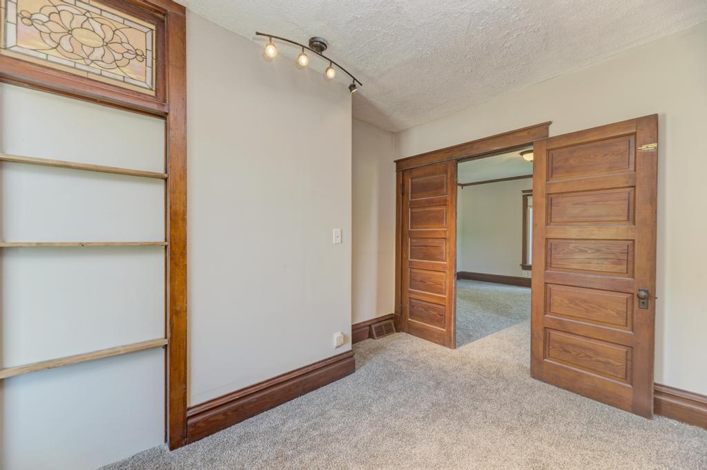 27564 Esmond Road Property Photo 13