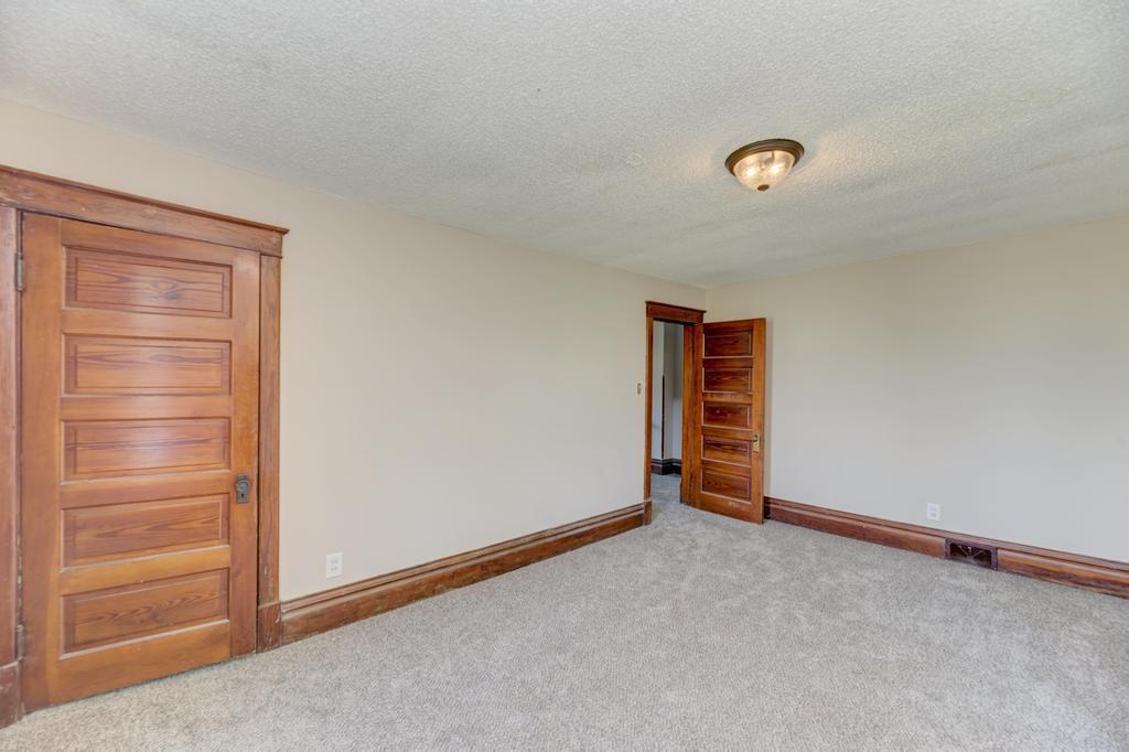 27564 Esmond Road Property Photo 23