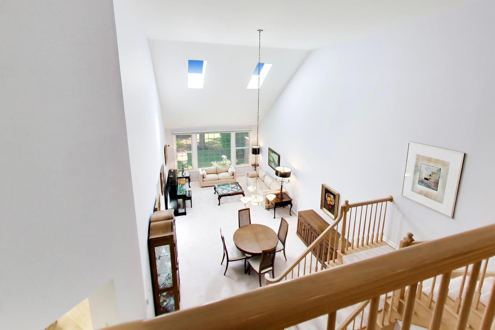 2107 Norwich Court Property Photo 17