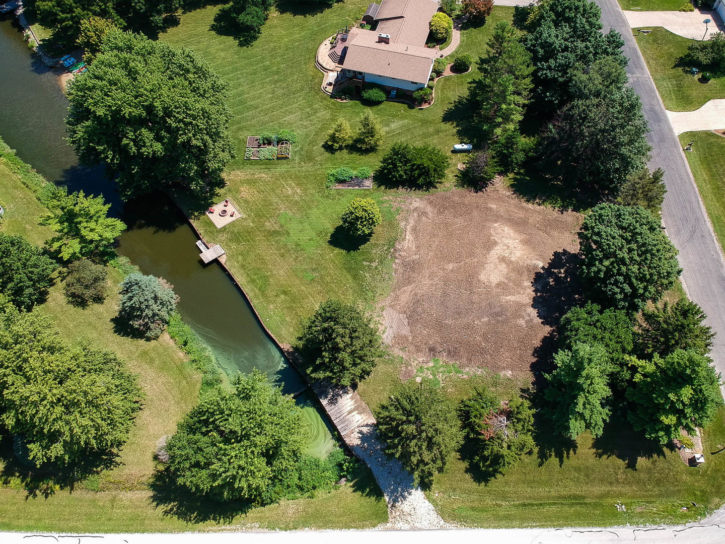 8264 Sunset Road Property Photo 2