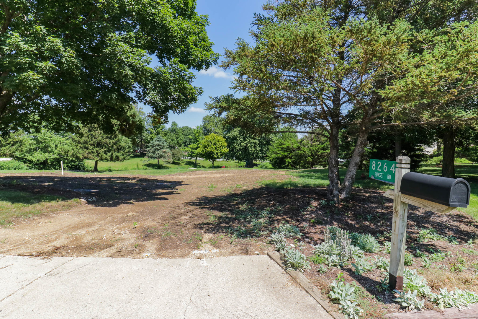 8264 Sunset Road Property Photo 8