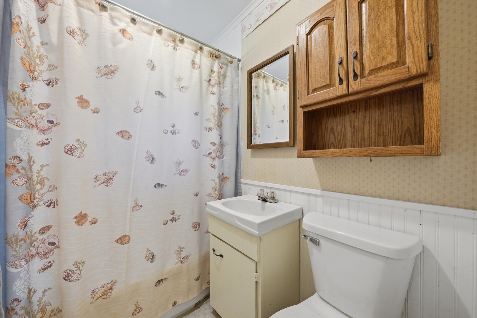 17120 Oriole Avenue Property Photo 9