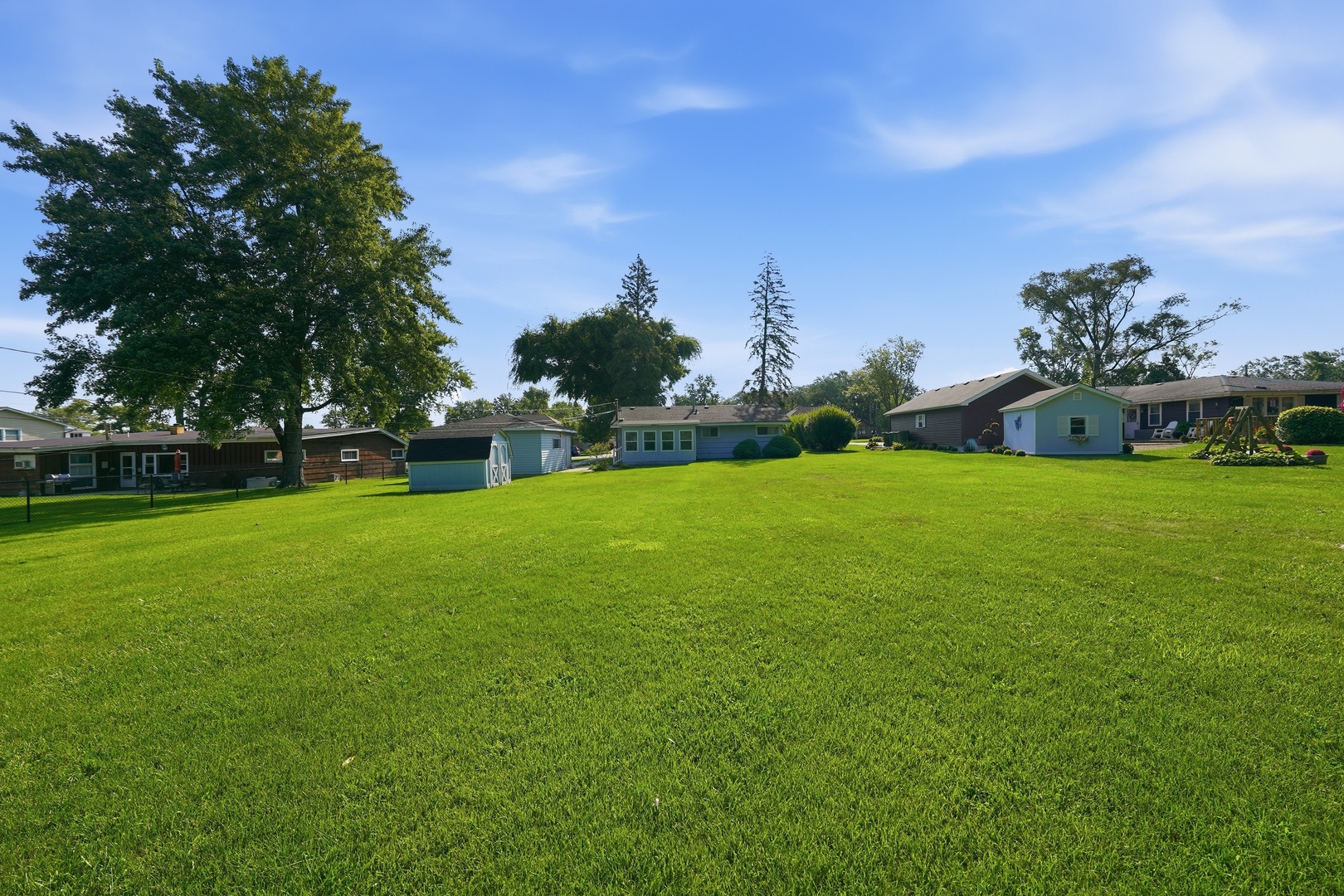 17120 Oriole Avenue Property Photo 16