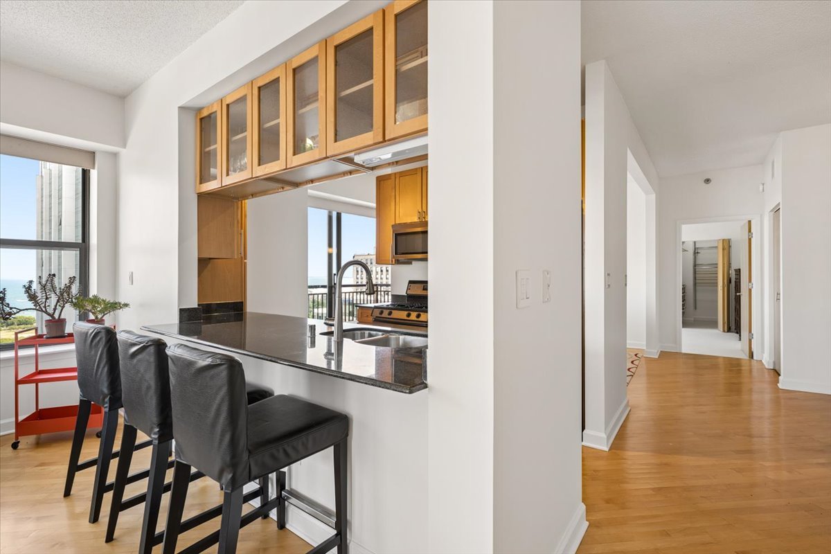 41 E 8th Street 2301 Property Photo 7