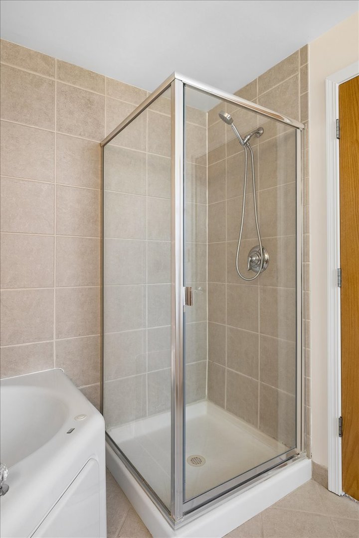 41 E 8th Street 2301 Property Photo 20