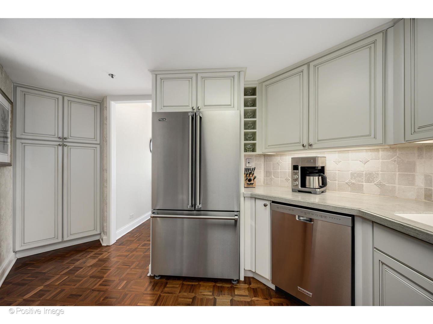 950 N Michigan Avenue 2305 Property Photo 11