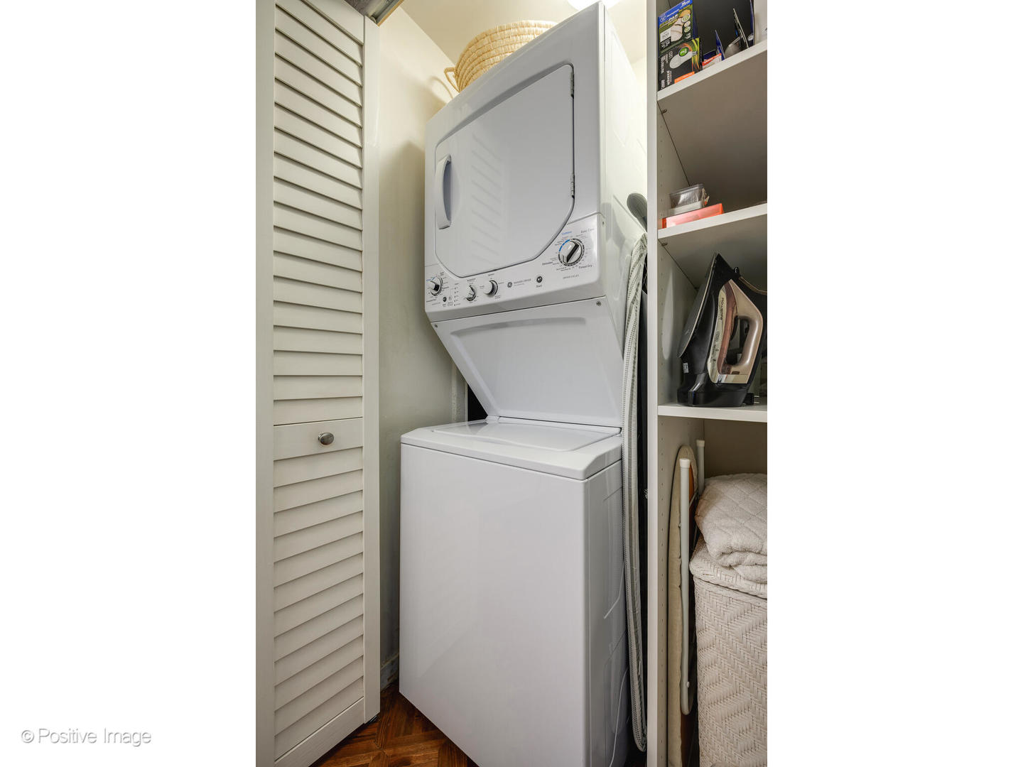 950 N Michigan Avenue 2305 Property Photo 24