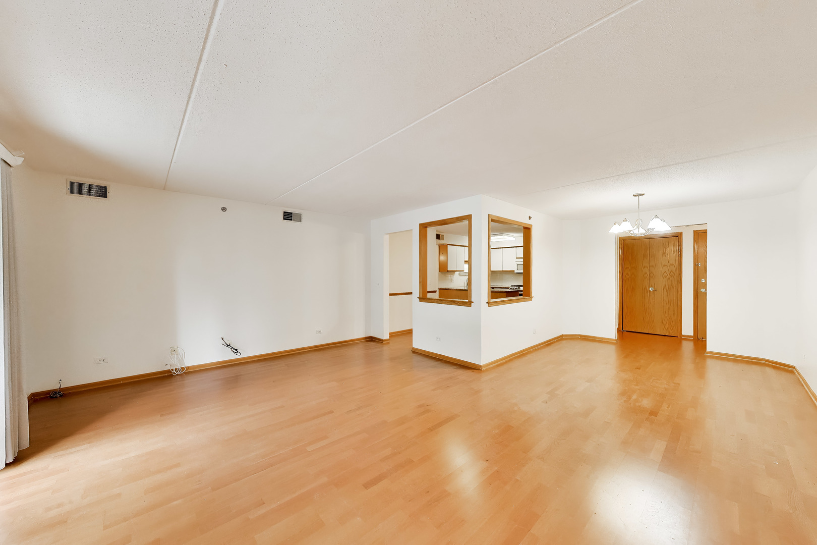 7120 N Milwaukee Avenue 208 Property Photo 8
