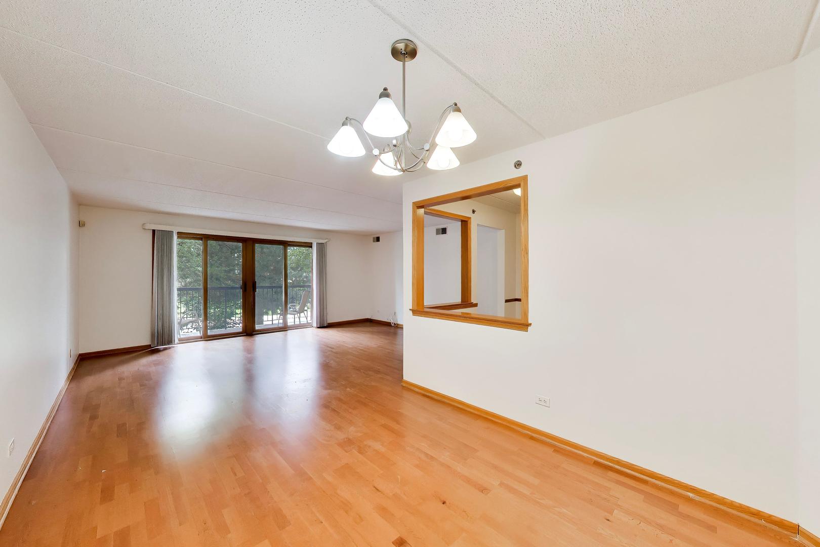 7120 N Milwaukee Avenue 208 Property Photo 12
