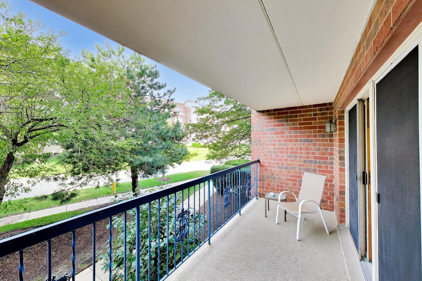 7120 N Milwaukee Avenue 208 Property Photo 29