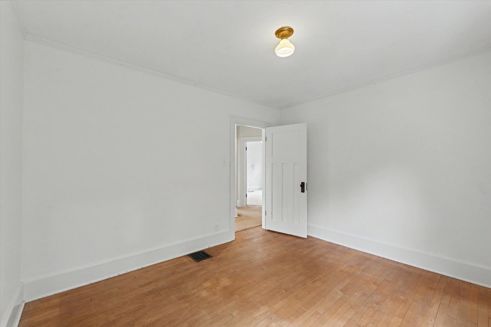 504 W Michigan Avenue Property Photo 29
