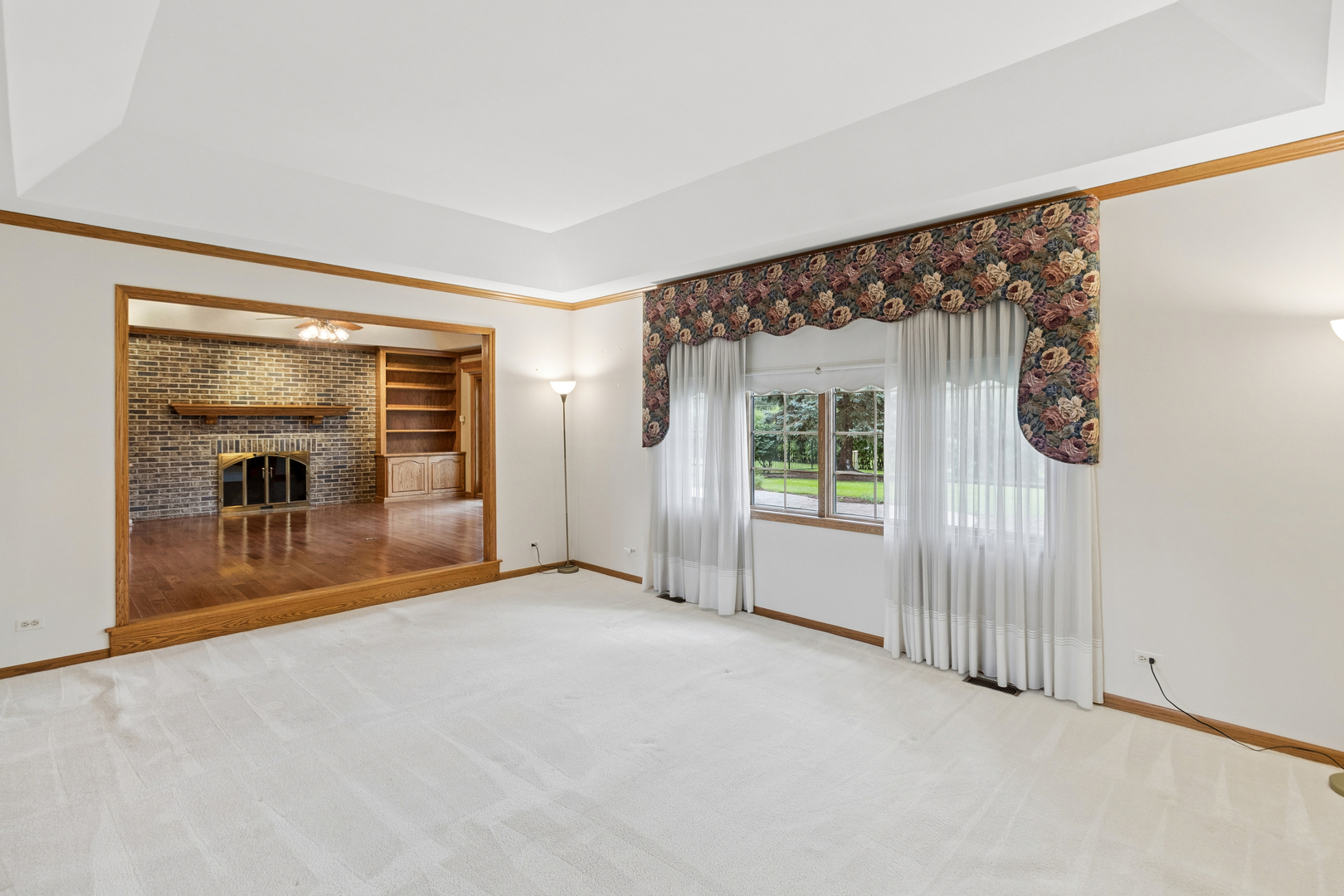 609 Claire Lane Property Photo 6
