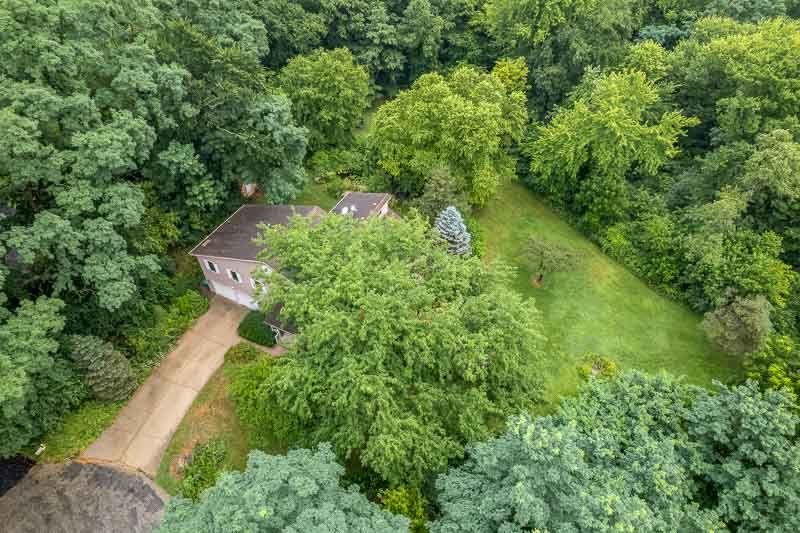 8351 Snaresbrook Road Property Photo 23