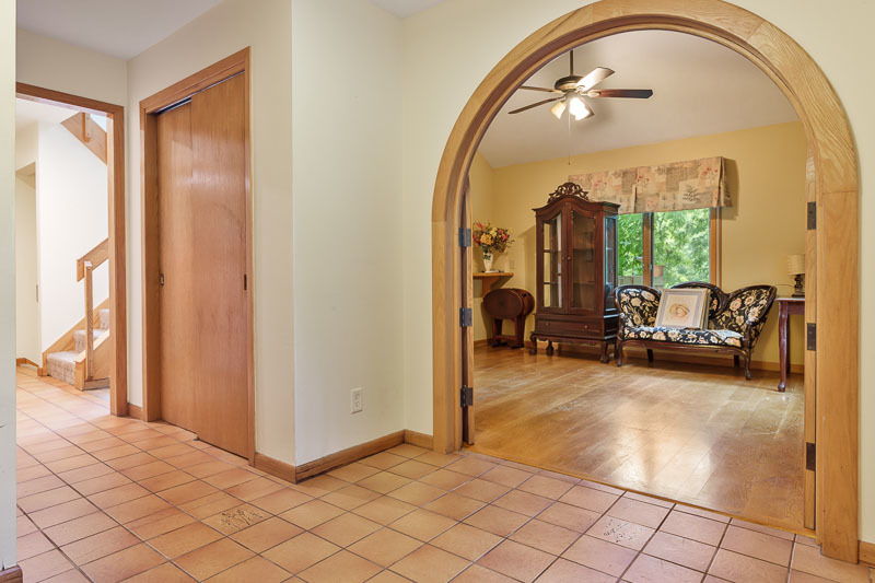8351 Snaresbrook Road Property Photo 32