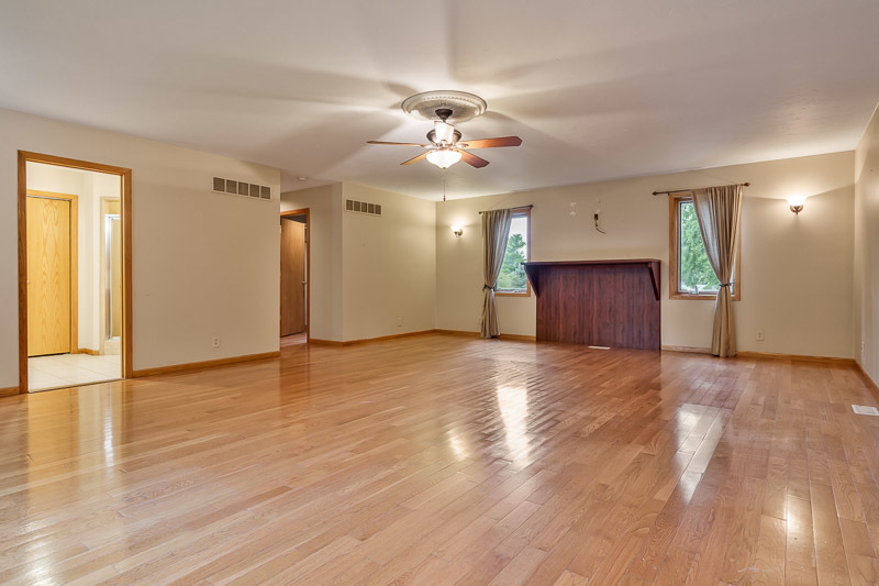 8351 Snaresbrook Road Property Photo 57