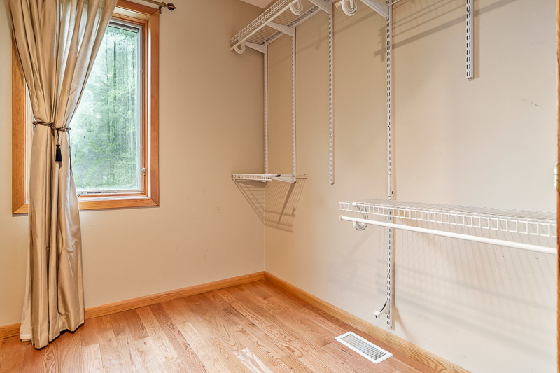 8351 Snaresbrook Road Property Photo 61