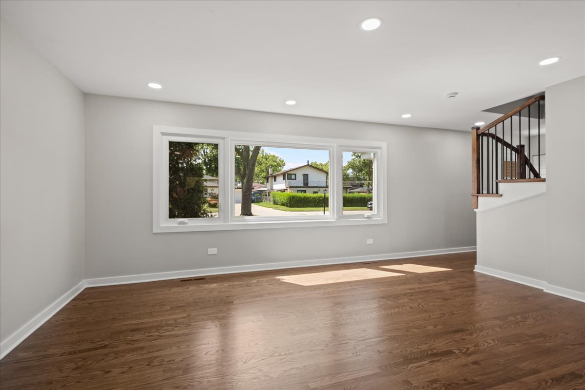 12723694 Property Photo 3