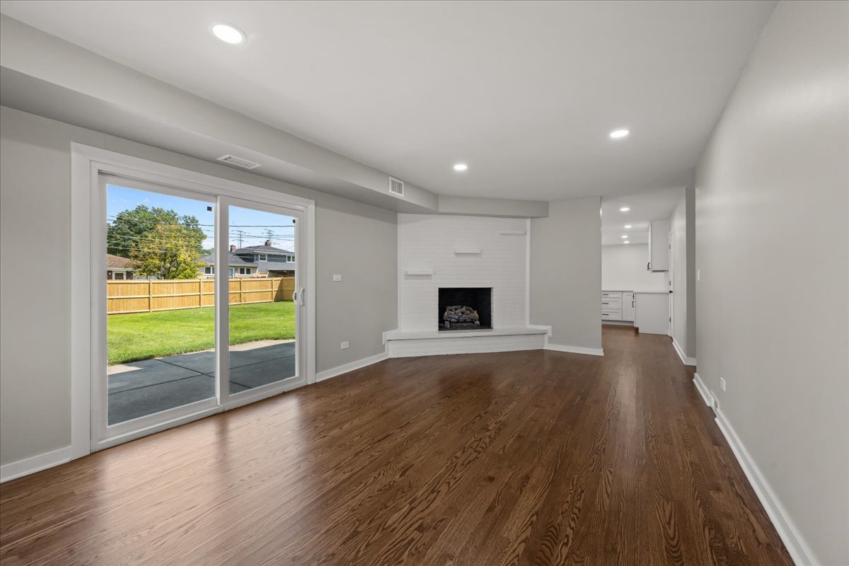 12723694 Property Photo 8