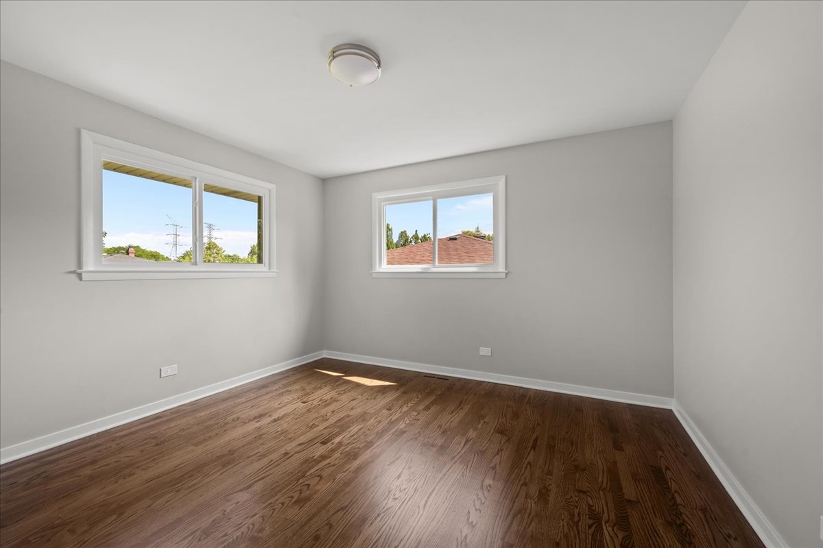 12723694 Property Photo 9