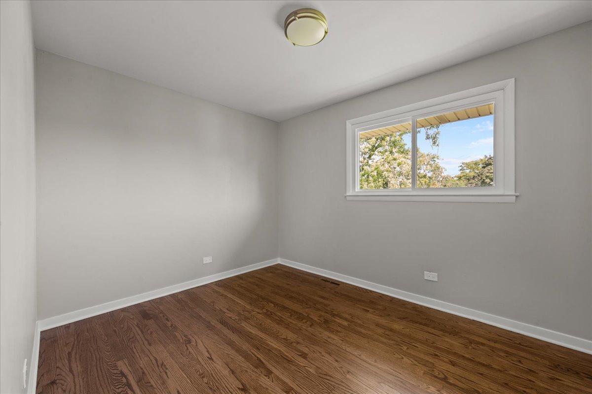 12723694 Property Photo 13