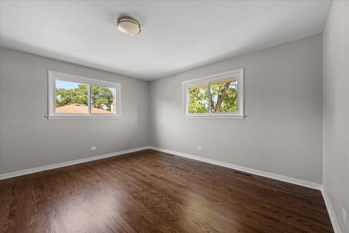 12723694 Property Photo 14