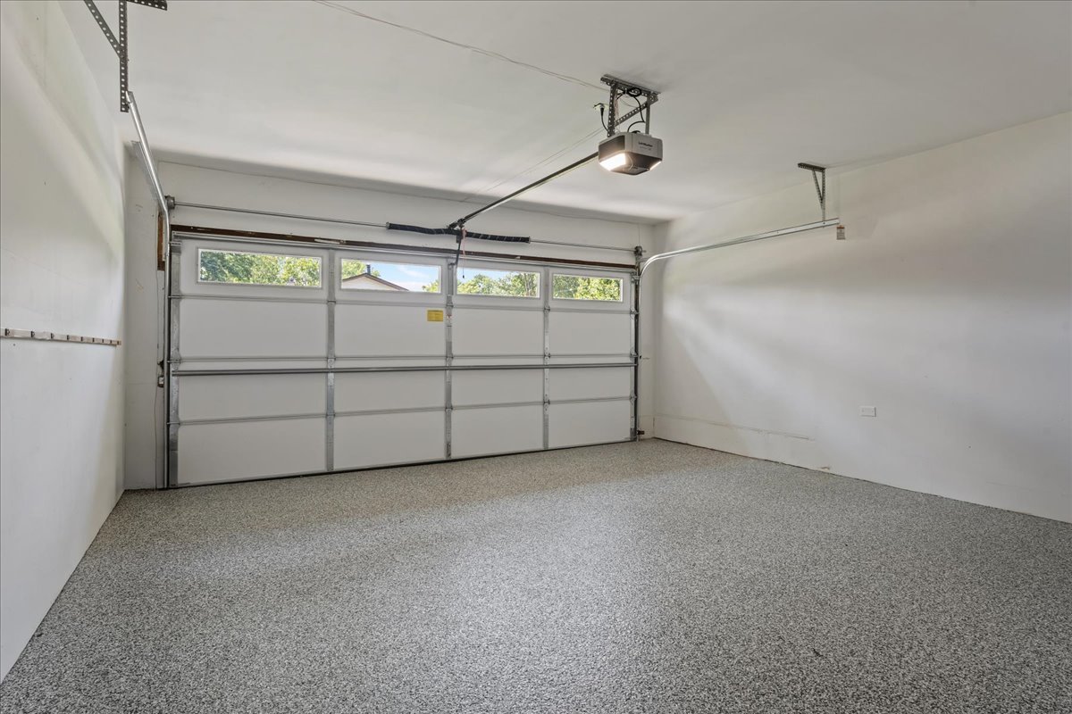 12723694 Property Photo 18