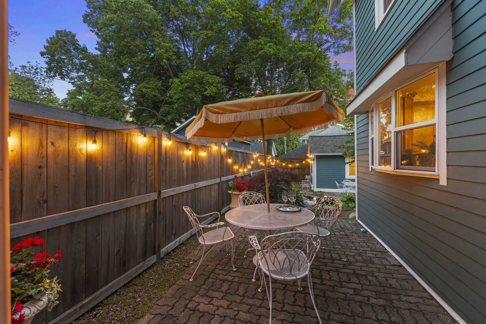 307 Illinois Avenue Property Photo 26