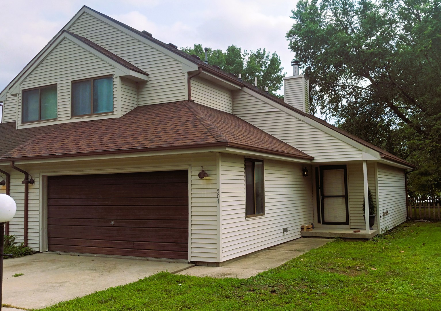 507 Clearwater Drive 1 Property Photo 1