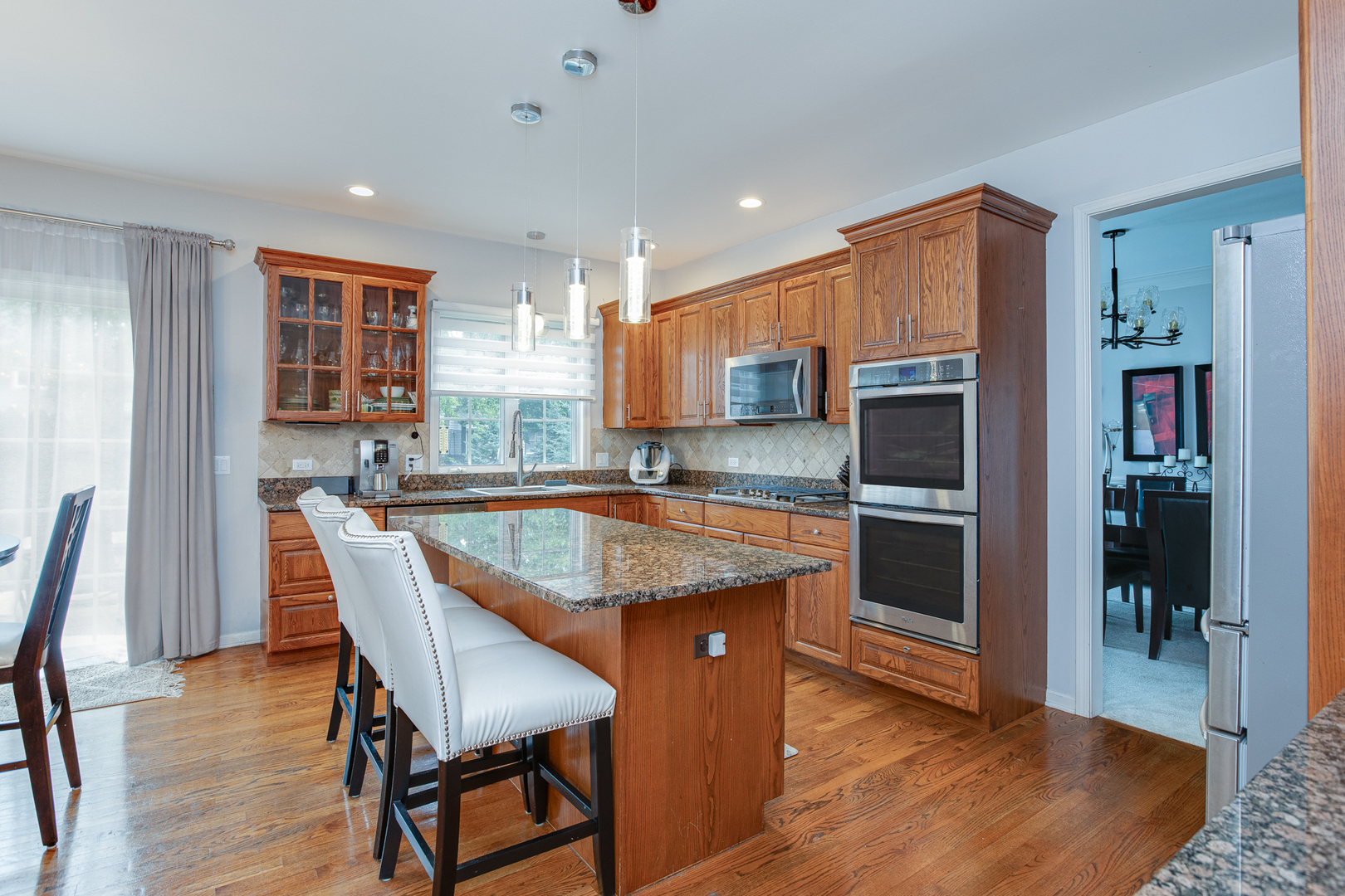 2423 Bainbridge Boulevard Property Photo 8