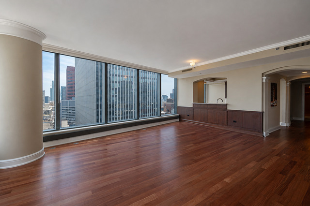 60 E Monroe Street 3002 Property Photo 6
