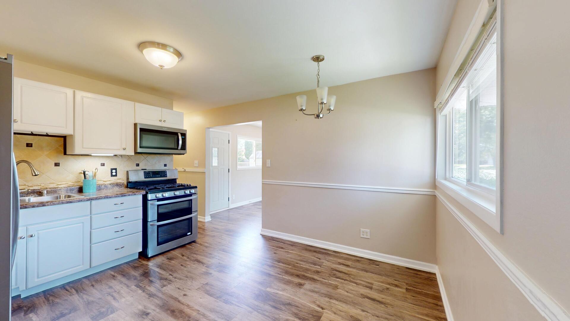 2517 Fairway Drive Property Photo 9